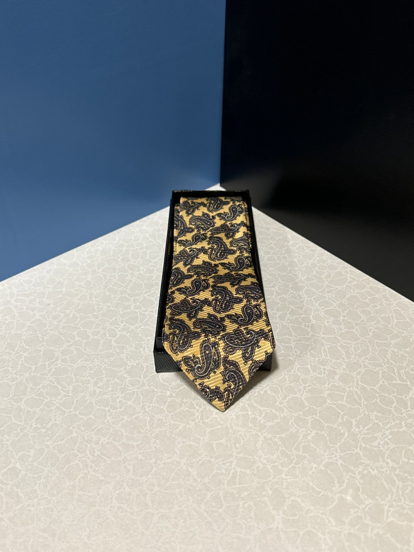 Wallach's Exclusive Neck Tie - 136